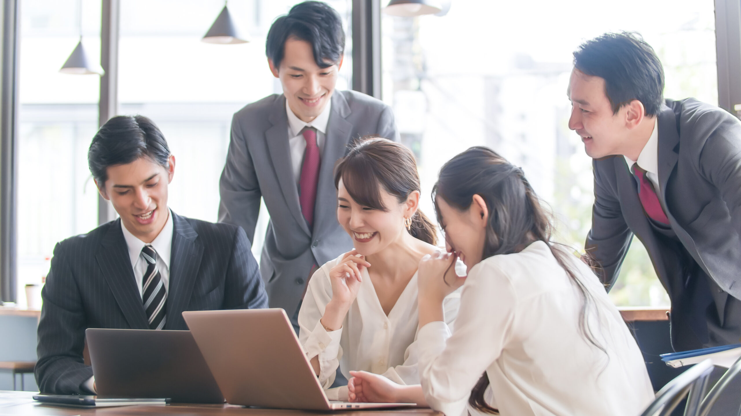 人的資本経営は、長期的な成功を目指す企業にとって重要な戦略だ